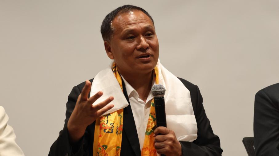 सबै क्षेत्रमा उज्यालो ल्याउन उज्यालो नेपाल अभियानः घिसिङ,  विश्वभरका नेपालीलाई हातेमालो गर्न आह्वान